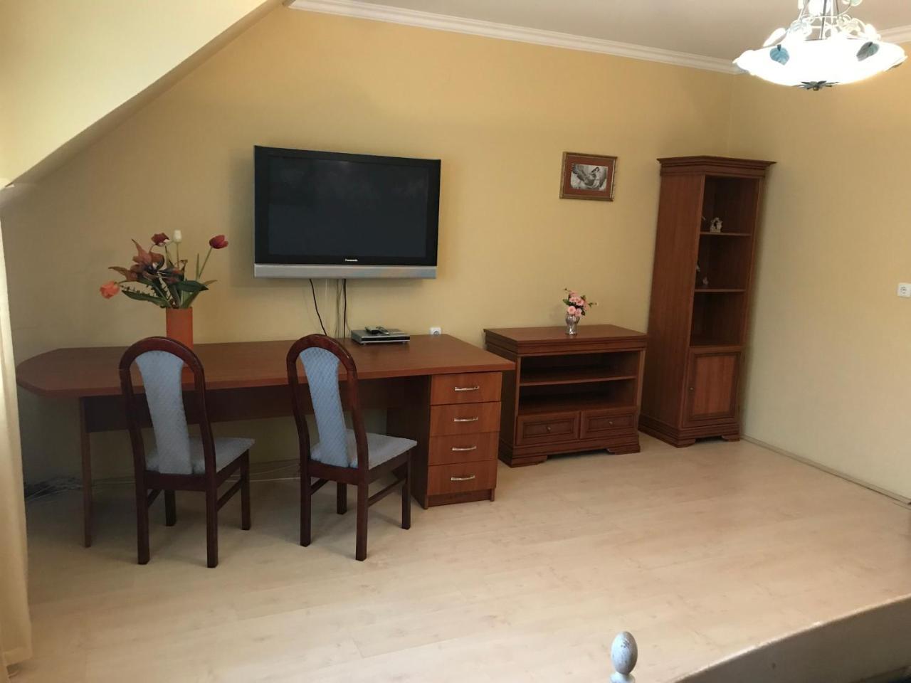 โลตัส อพาร์ตเมนต์ อิน นยีเรกิฮาซา Apartment นีเรกฮาซา ภายนอก รูปภาพ